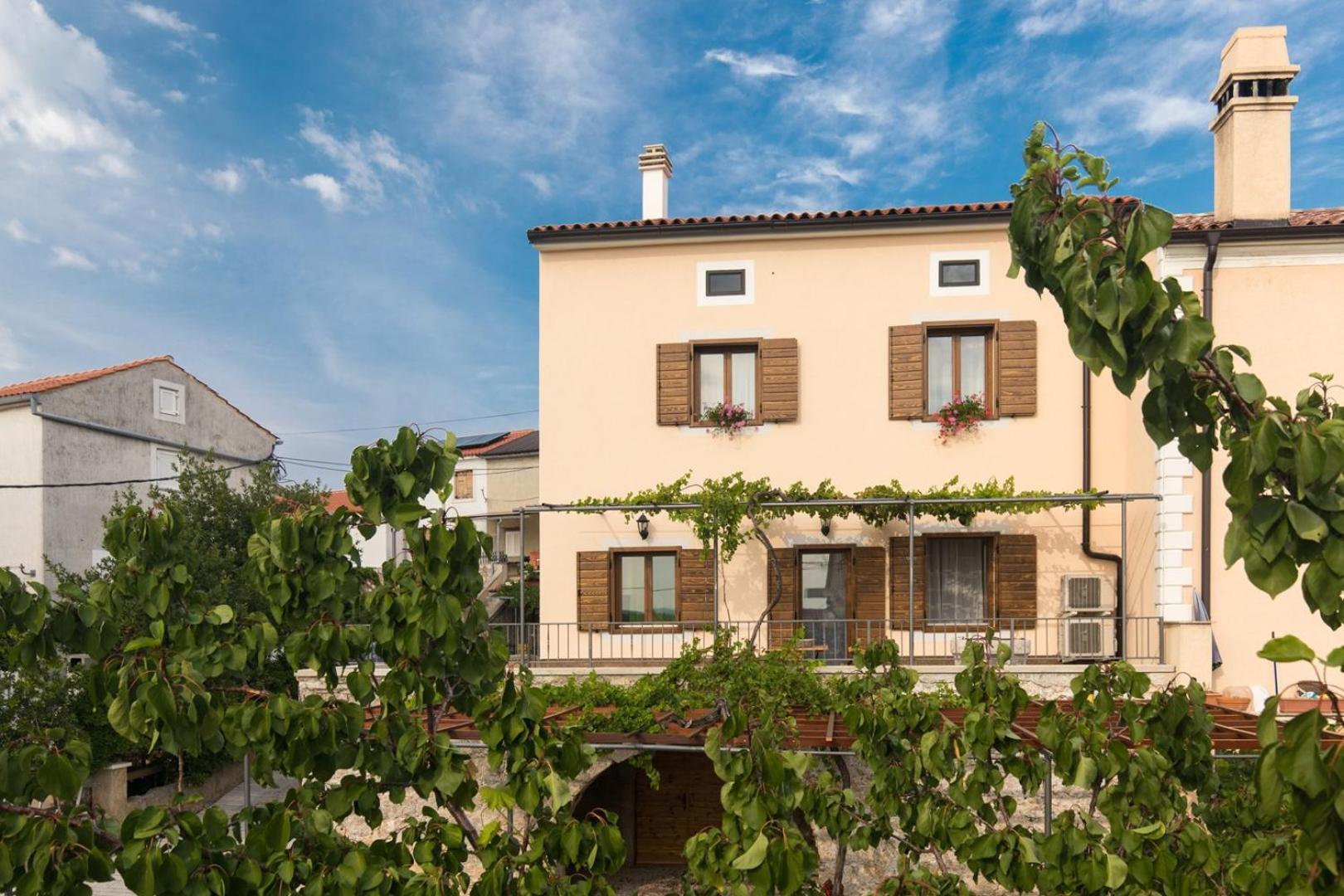 Apartments Gabi プナト エクステリア 写真